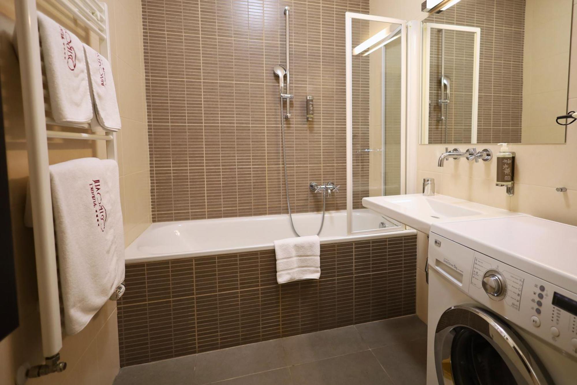 Rezidence Ostrovni Lejlighedshotel Prag Eksteriør billede